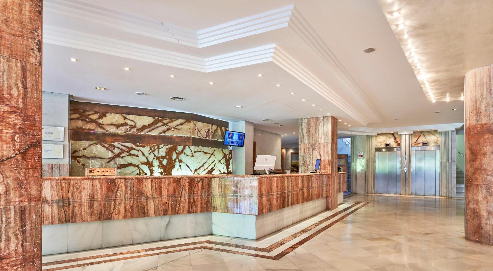 Hotel Serrano Palace Кала Ратхада Екстериор снимка